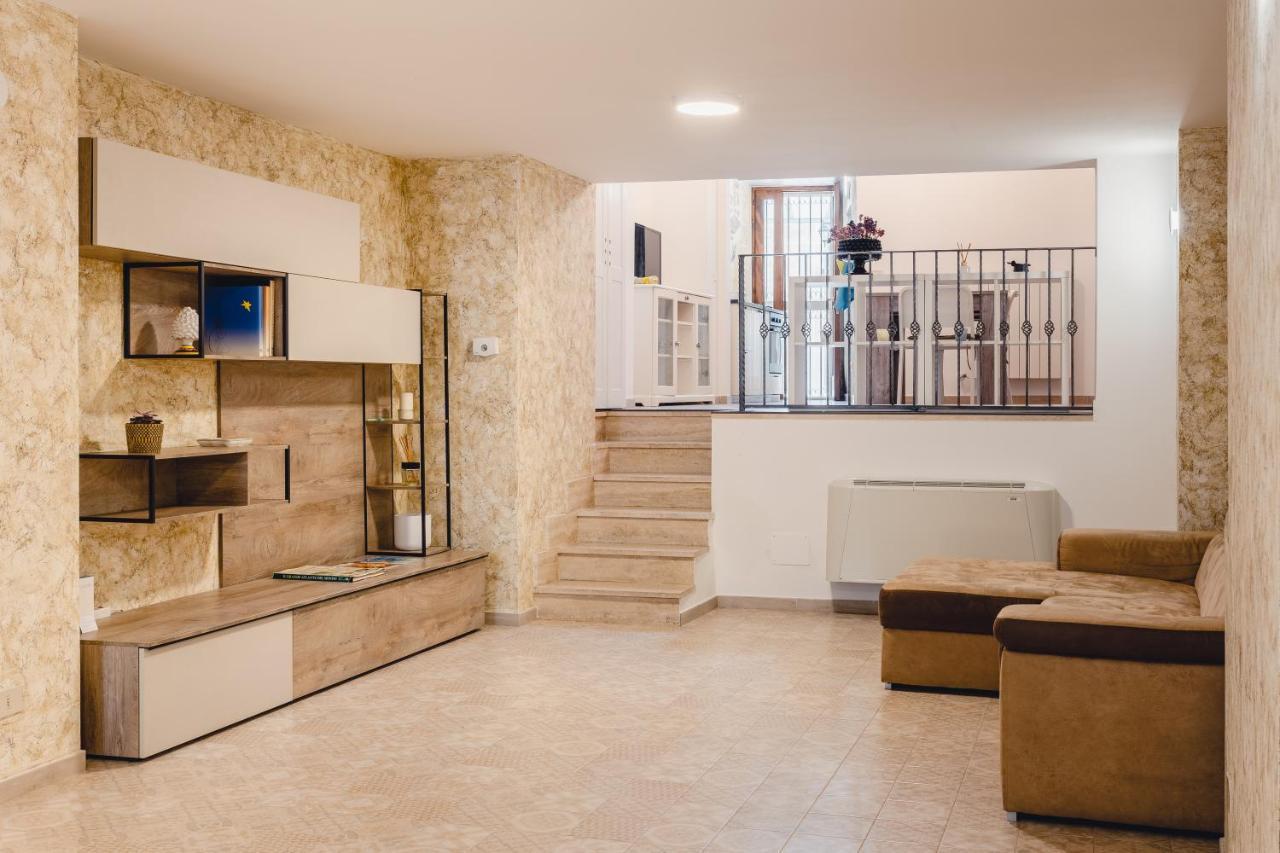 Convivo Apartment Palazzo Galateo Lecce Eksteriør bilde